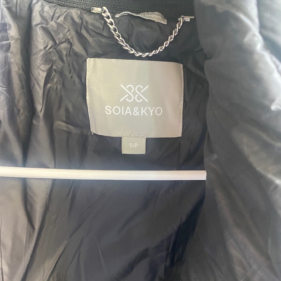 Soia and Kyo ABBI Straight-Fit Mixed Media Wool Coat - Small - Black - Like New - Picture 9 of 10